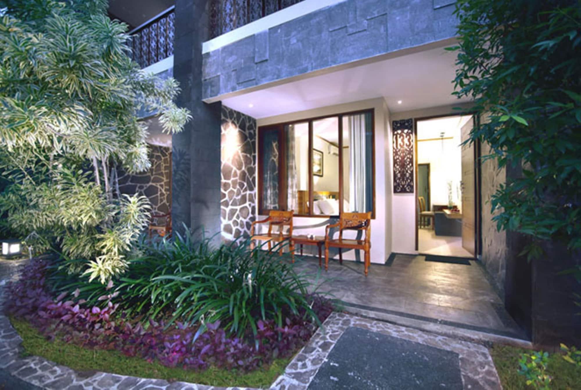 Aston Sunset Beach Resort - Quần đảo Gili Ngoại thất bức ảnh