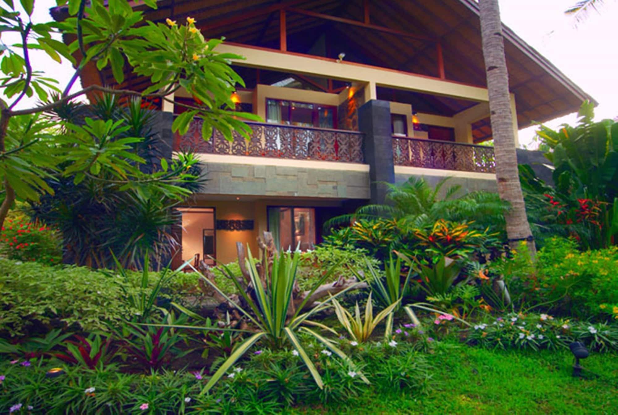 Aston Sunset Beach Resort - Quần đảo Gili Ngoại thất bức ảnh