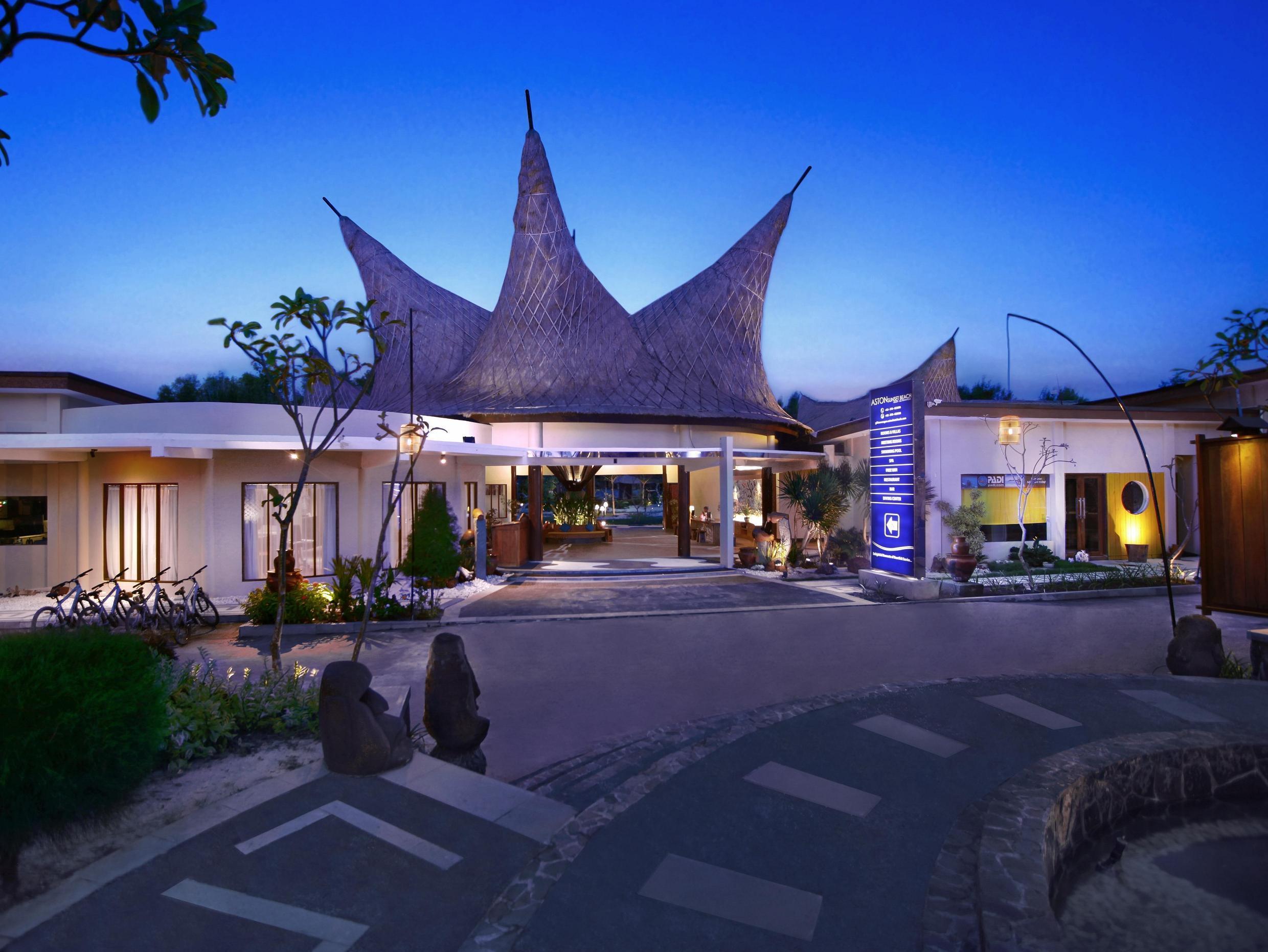 Aston Sunset Beach Resort - Quần đảo Gili Ngoại thất bức ảnh