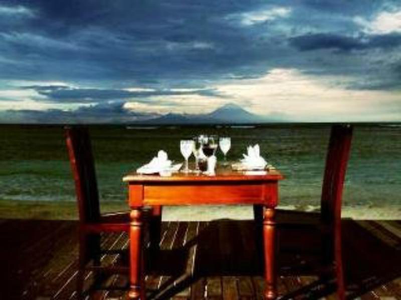 Aston Sunset Beach Resort - Quần đảo Gili Ngoại thất bức ảnh