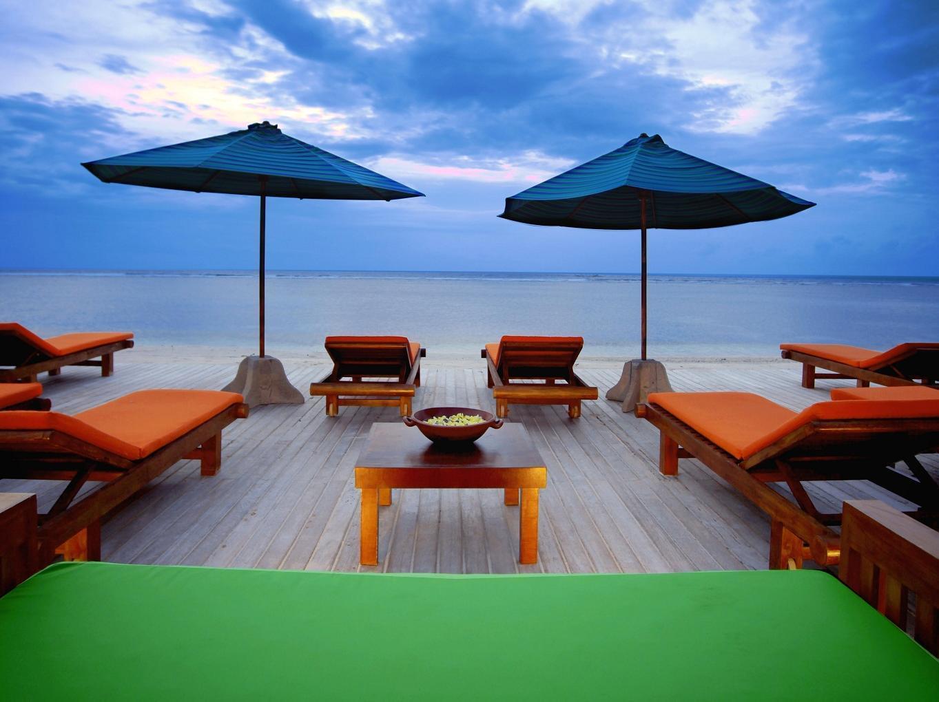 Aston Sunset Beach Resort - Quần đảo Gili Ngoại thất bức ảnh